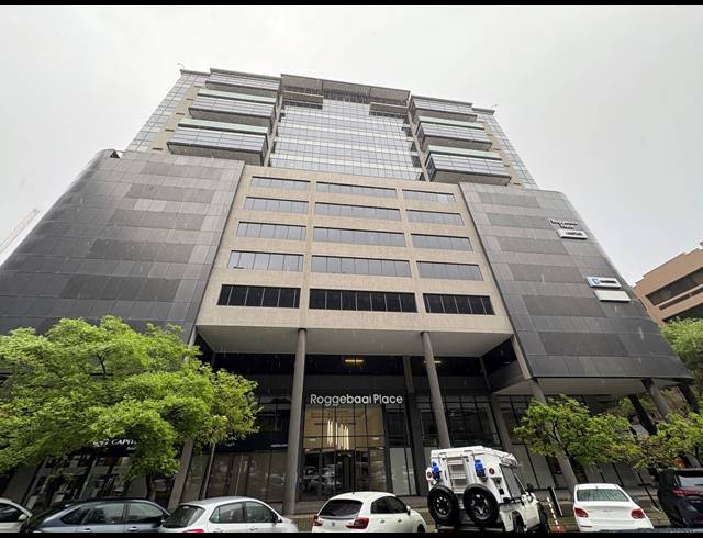 4,055M² OFFICE TO LET IN FORESHORE
